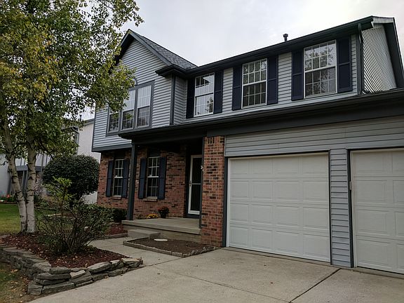 3rd image of 6989 Raymond Dr