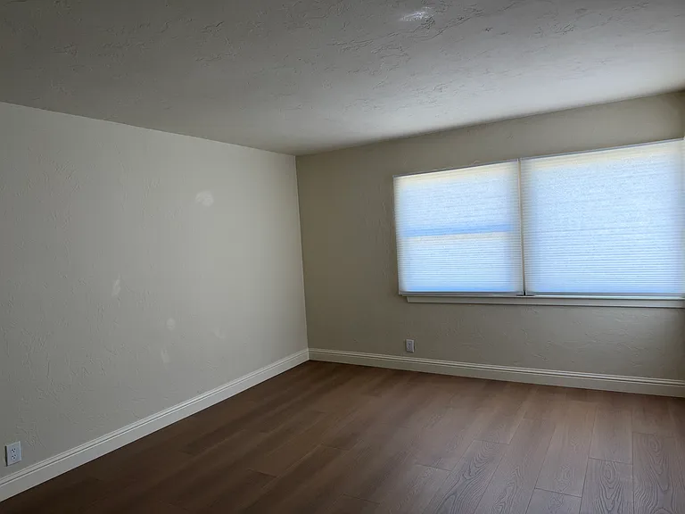 947 Roosevelt St #945 — Photo 8