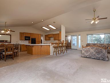 1465 Calle Pequeno, Gardnerville, NV 89410 | Zillow