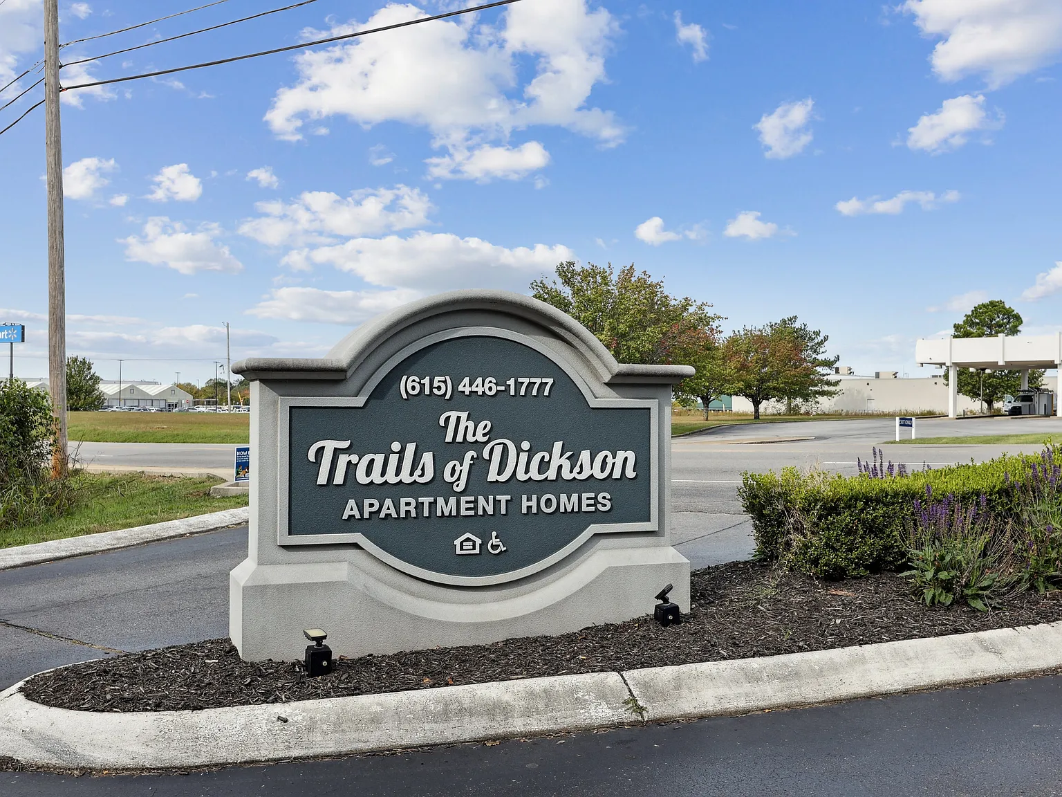 The Trails of Dickson Apartment Homes — Photo 2