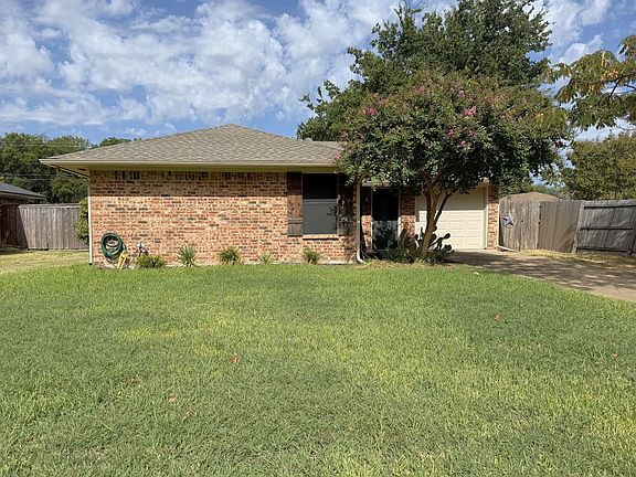 2nd image of 101 Kathryn Dr