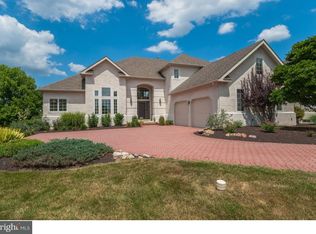 140 Inverness Dr, Blue Bell, PA 19422