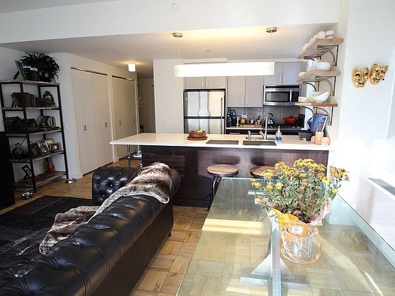 3rd image of 312 11th Ave APT 24D