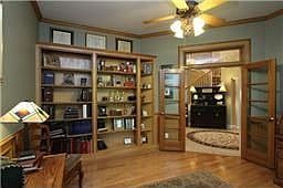 2nd image of 3226 River Forest Dr