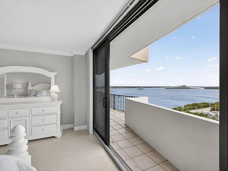 4200 N Ocean Dr #1706 — Photo 14