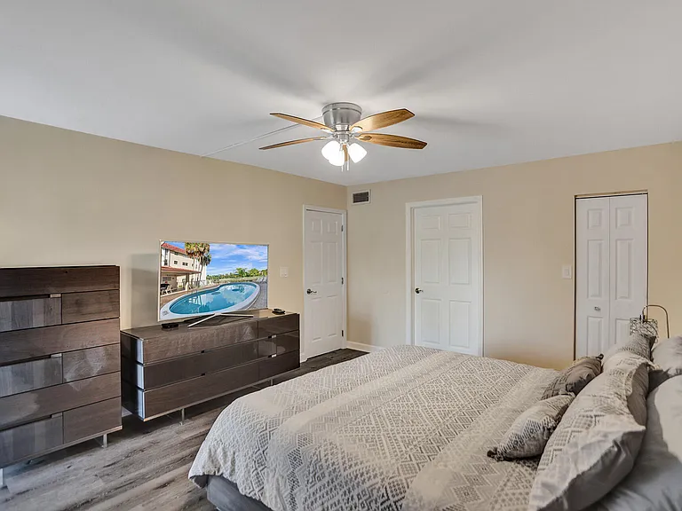 3601 Inverrary Dr #109 — Photo 17