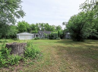 31165 N River Rd, Libertyville, IL 60048