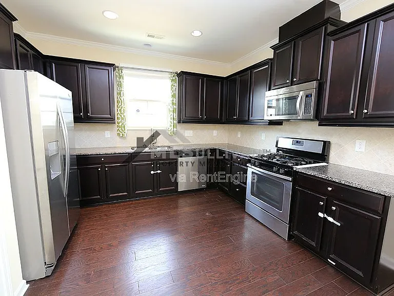 44 Argonaut Dr — Photo 3