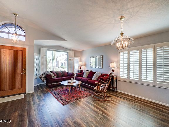 4th image of 17229 E KENSINGTON Place