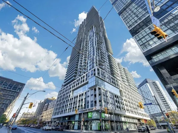 251 Jarvis St #3511, Toronto, ON M5B 0C3