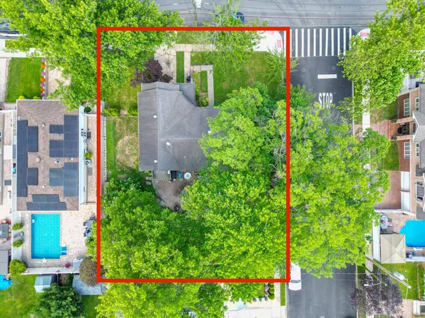 224 Albee Avenue image 1 of 41