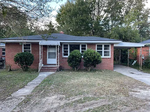 6310 Ward Blvd Photo 1