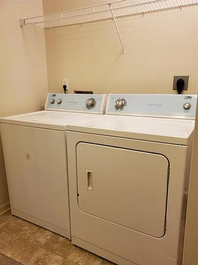 425-C Hawthorne Blvd #3 — Photo 11
