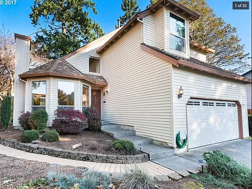 1232 NW Weybridge Way Photo 1