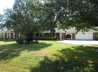 428 Bridgeview Dr, Onalaska, TX 77360