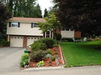 207 Belladonna Dr photo 1