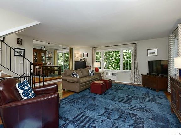 3rd image of 15 Kisco Park Dr