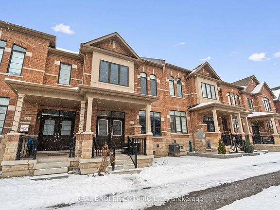 3rd image of 222 Coronation Rd