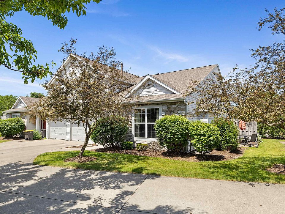 1st image of 5715 Thornbriar Ln
