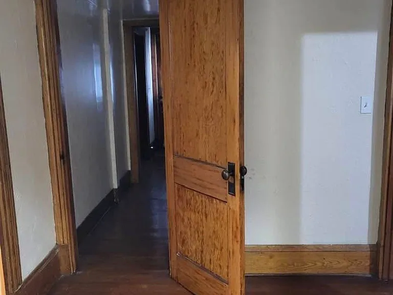123 Tracy Ave #1 — Photo 9