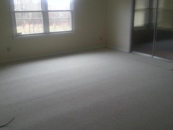 3rd image of 811 Carroll Ave NW