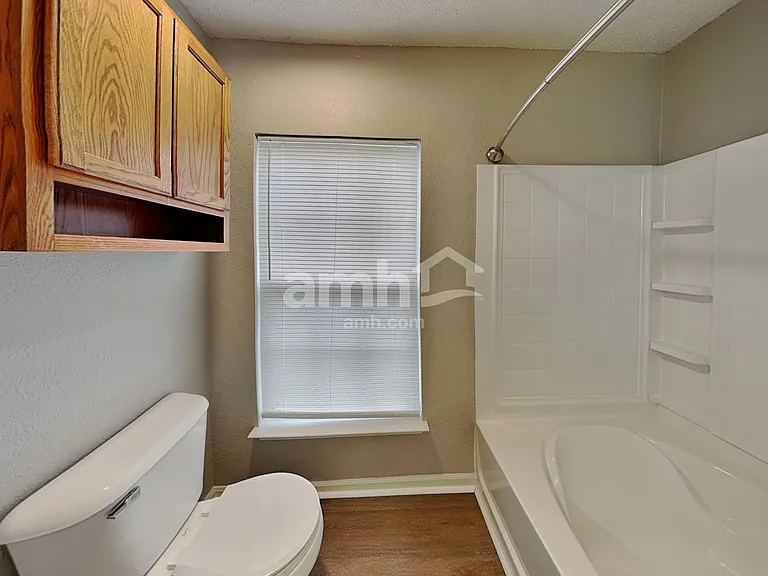 5793 Amber Ln — Photo 12