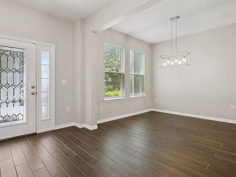 8130 Bluejack Oak Dr — Photo 4