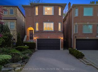 690 Oriole Pkwy, Toronto, ON M4R2C5