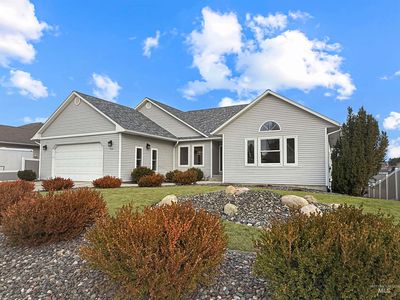 420 Summit Rd, Moscow, ID, 83843