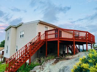 4 Clark St, Pawcatuck, CT 06379