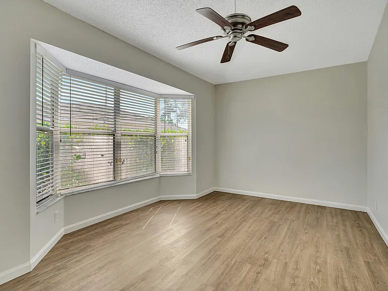 1022 Island Manor Dr — Photo 19