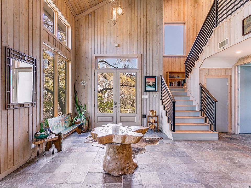 1st image of 27359 Smithson Valley