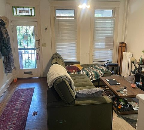 4th image of 3112 Abell Ave