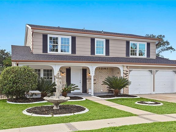 2nd image of 3809 S Deerwood Dr