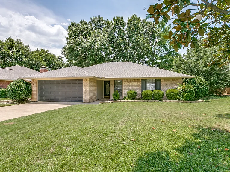 3055 Panhandle Dr — Photo 7