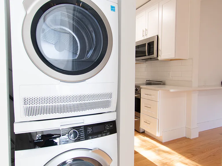 175 Hemenway St #16 — Photo 3