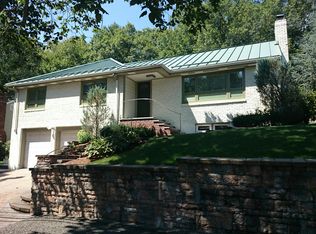31 Risley Rd, Brookline, MA 02467