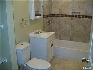 5th image of 8717 Elm St