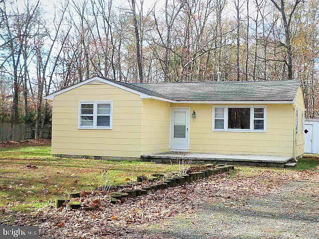 1st image of 26 Laurel Dr