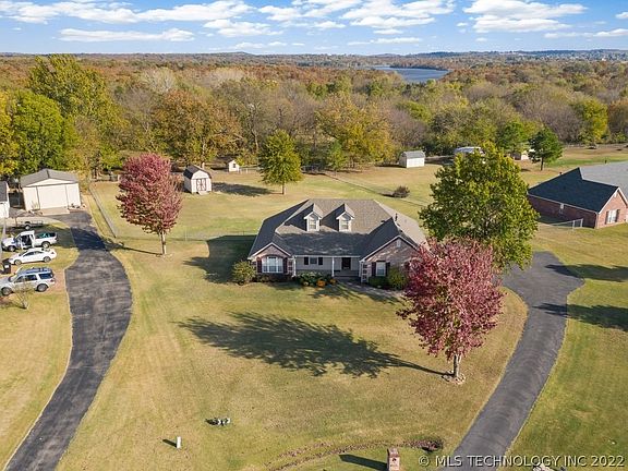 2nd image of 18227 S Quail Meadow Dr