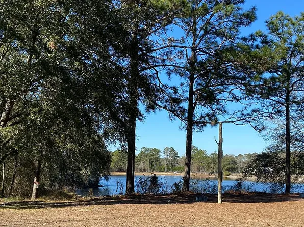 1859 Ten Mile Rd NE, Baxley, GA 31513