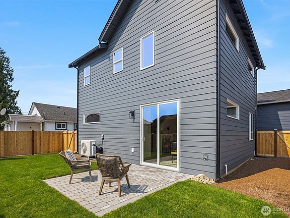 5th image of 2402 Cleveland Avenue #B