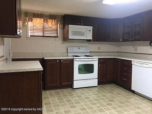 5th image of 1007 Avenue G NE