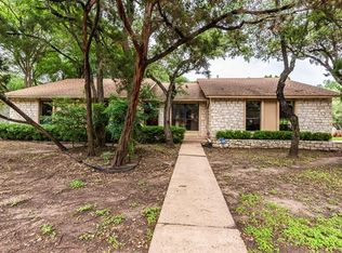 7415 Fireoak Dr, Austin, TX 78759