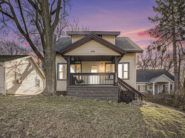 1120 Emerald Ave NE, Grand Rapids, MI 49503