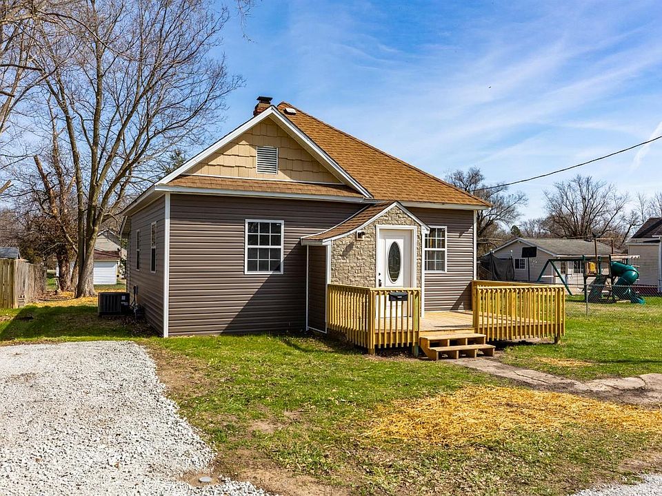 504 N Main St, Benld, IL 62009 Zillow