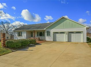 140 Howley Ave, Beaver Falls, PA 15010