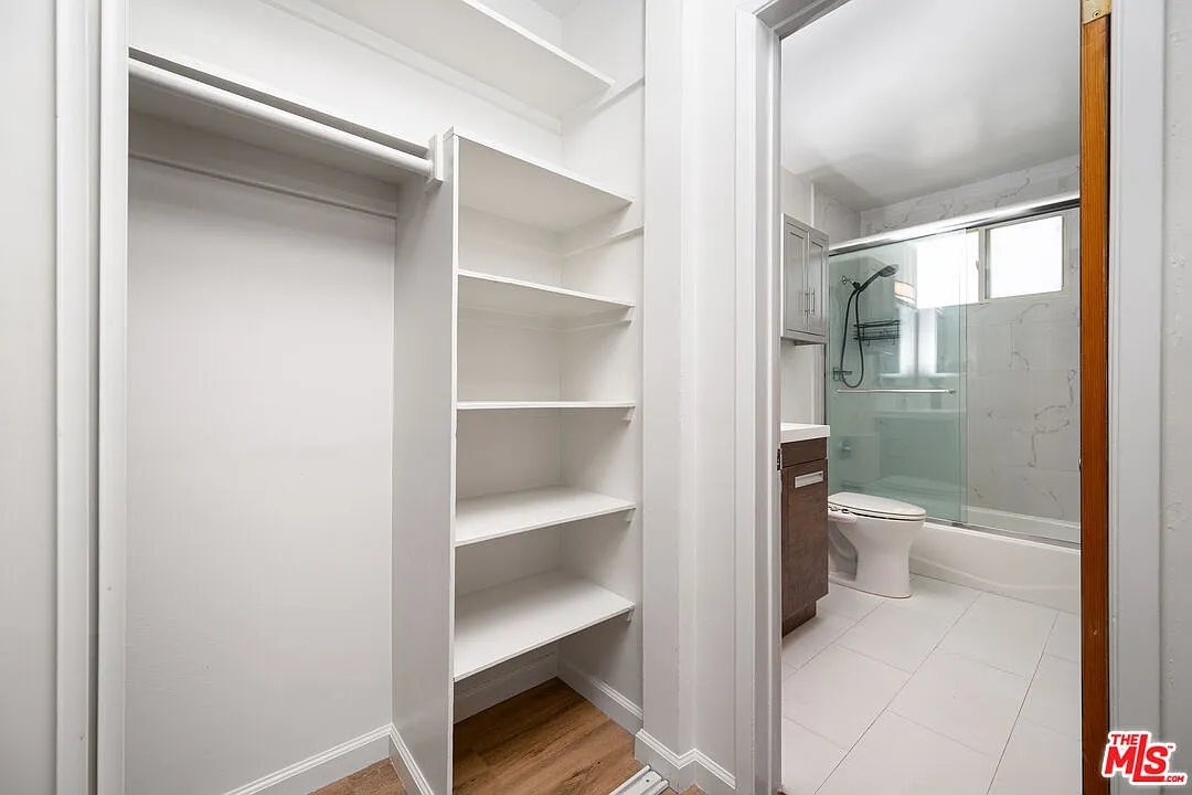 1 bed, 1.0 bath, 700 sqft, $2,300 — Photo 4