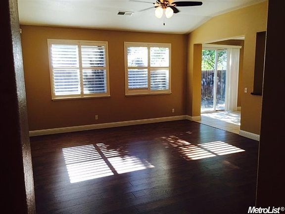 4th image of 9006 Barbaresco Cir