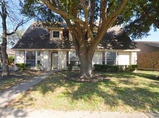 10527 Sageburrow Dr, Houston, TX 77089
